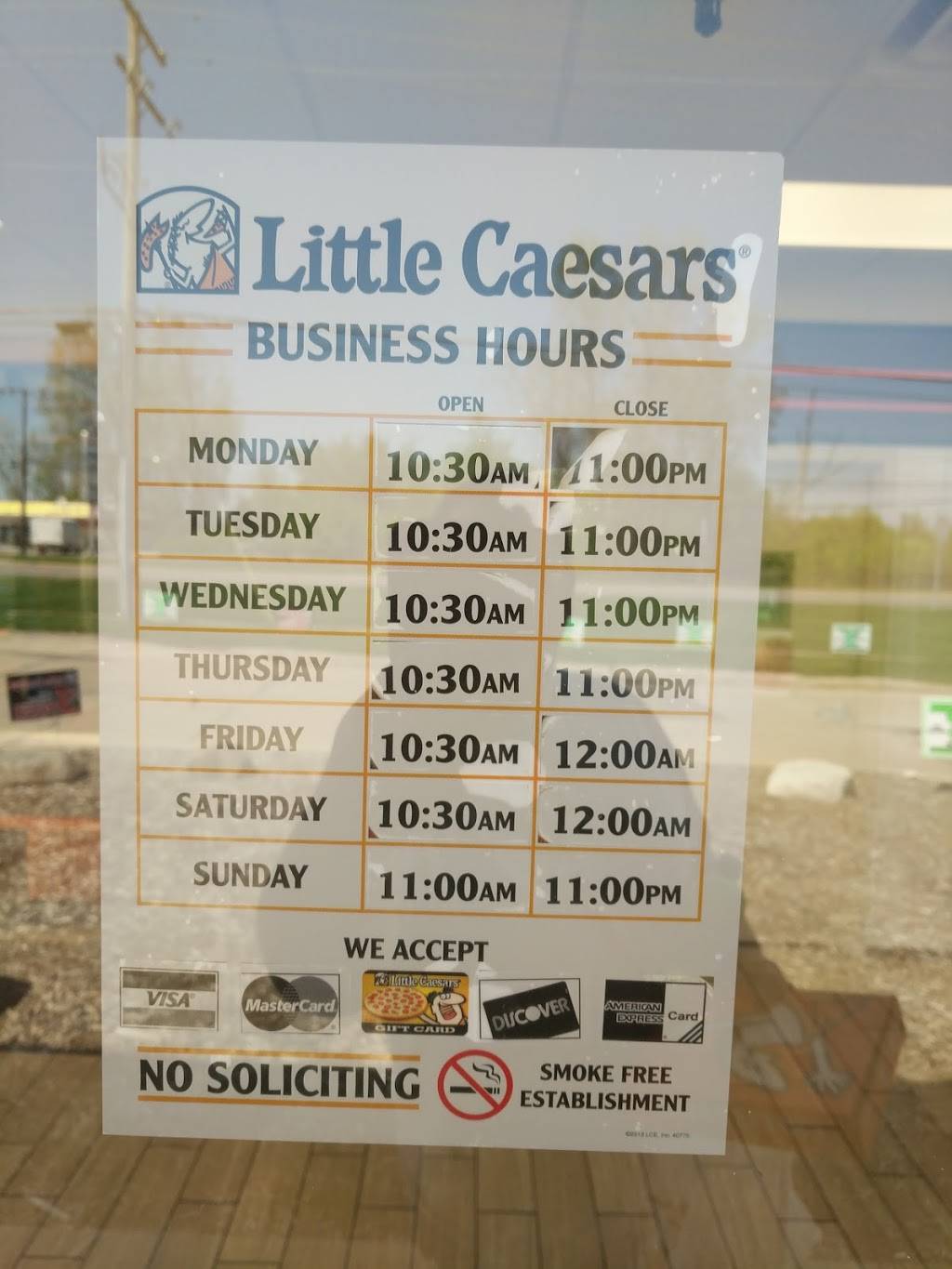 Little Caesars Pizza | meal takeaway | 9041 Miller Rd, Swartz Creek, MI 48473, USA | 8106352997 OR +1 810-635-2997