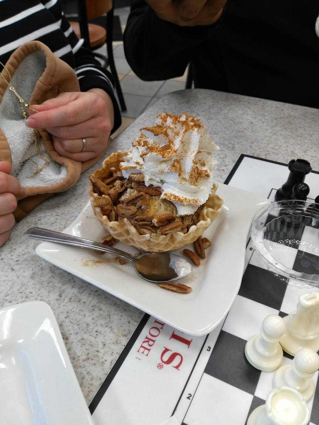 Oberweis Ice Cream and Dairy Store | restaurant | 860 E Boughton Rd, Bolingbrook, IL 60440, USA | 6307839101 OR +1 630-783-9101