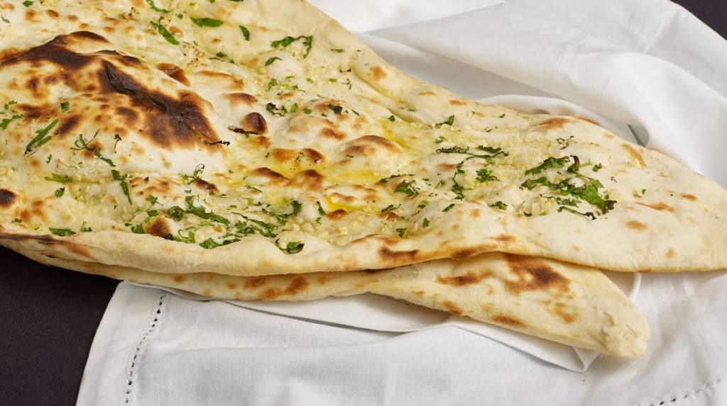 Thumka Indian Restaurant & Banquet Hall | restaurant | 2336 W Higgins Rd, Hoffman Estates, IL 60169, USA | 8478848400 OR +1 847-884-8400