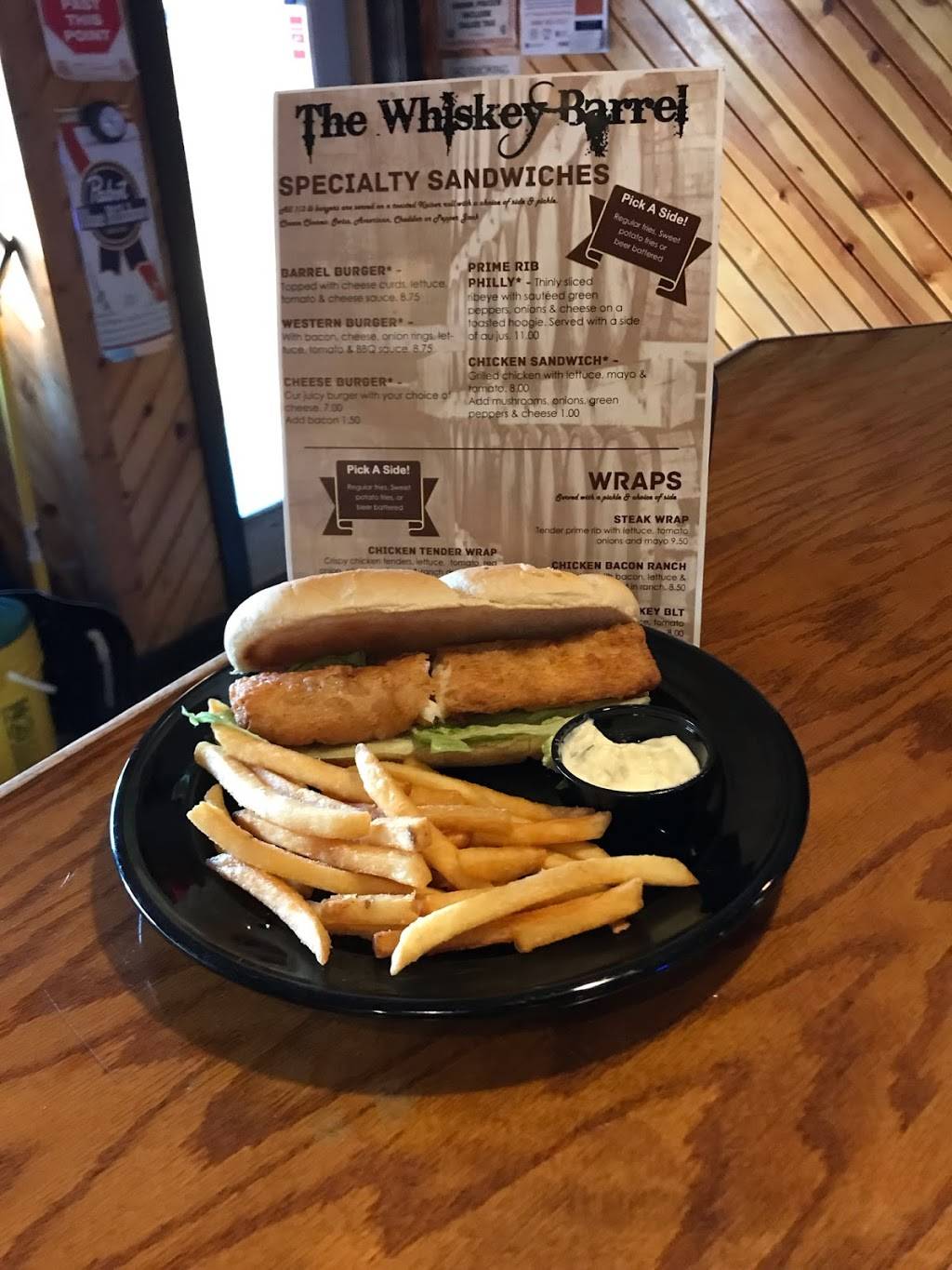 The Whiskey Barrel | restaurant | 316 De Witt St, Portage, WI 53901, USA | 6087451099 OR +1 608-745-1099