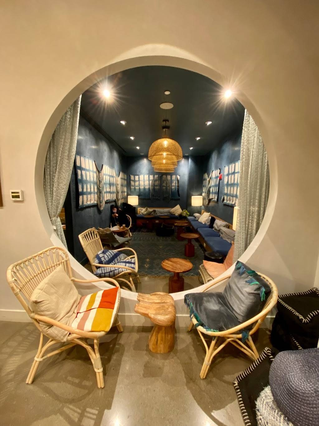 Life Alive Organic Cafe | restaurant | 888 Commonwealth Avenue, Boston, MA 02215, USA | 6179033256 OR +1 617-903-3256