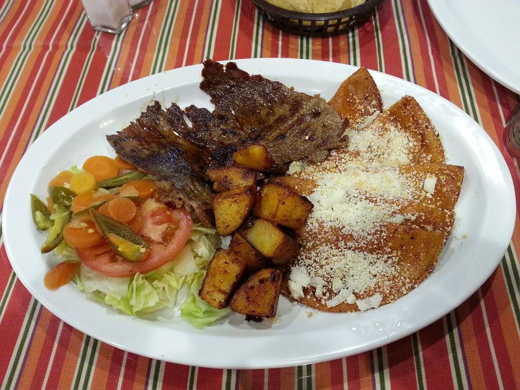 Restaurant Mary | restaurant | 1819 S Main St, Santa Ana, CA 92707, USA | 7145471744 OR +1 714-547-1744