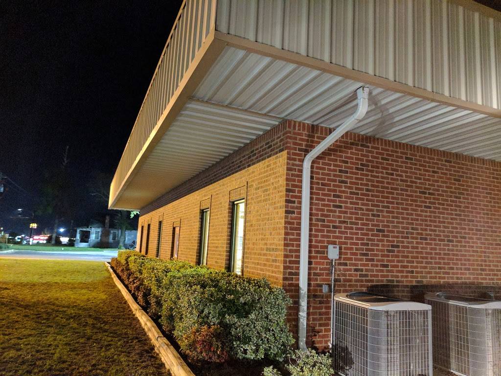 Chic-King | restaurant | 655 College St, Eastman, GA 31023, USA | 4783744111 OR +1 478-374-4111