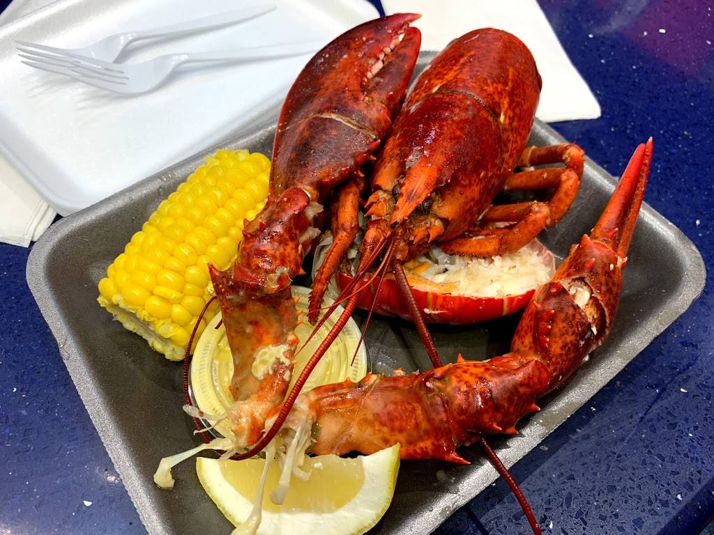 Boston & Maine Fish Co | restaurant | 200 S Market St, Boston, MA 02109, USA | 6177234111 OR +1 617-723-4111