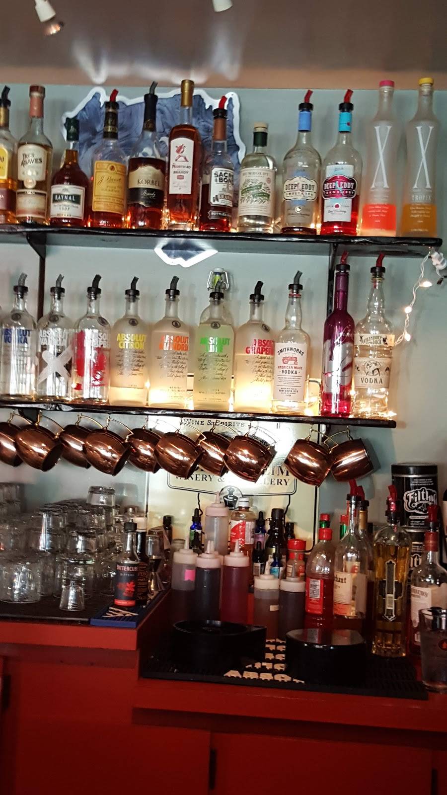 Twisted Cuisine | restaurant | 7546 Sheridan Rd, Kenosha, WI 53143, USA | 2625640220 OR +1 262-564-0220