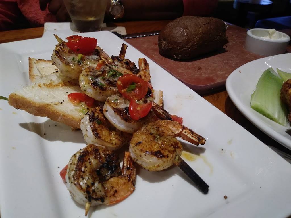 Outback Steakhouse | restaurant | 28850 Gratiot Ave, Roseville, MI 48066, USA | 5867754329 OR +1 586-775-4329