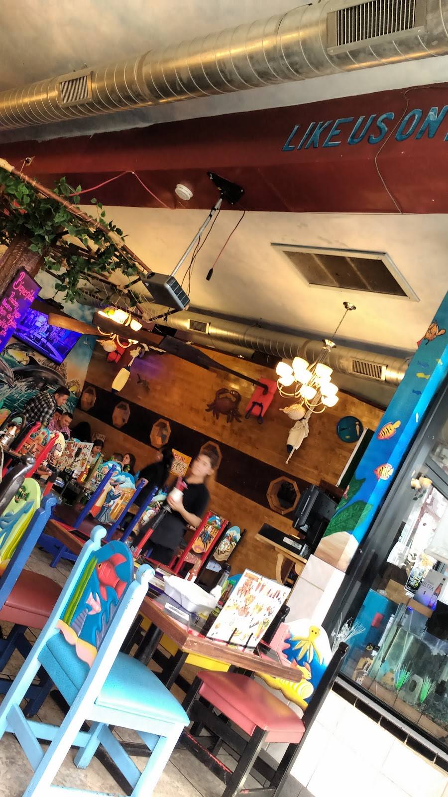 La Canoa | restaurant | 1520 W Lincoln Ave, Milwaukee, WI 53215, USA | 4146451140 OR +1 414-645-1140