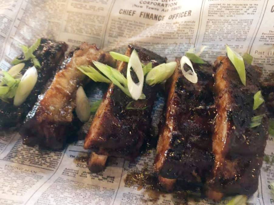 Slingers Smokehouse & Saloon | restaurant | 5853 Palmer Park Blvd, Colorado Springs, CO 80915, USA | 7194247664 OR +1 719-424-7664