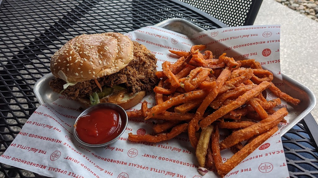 Red Door Woodfired Grill | restaurant | 15918 W 88th St, Lenexa, KS 66219, USA | 9133791500 OR +1 913-379-1500