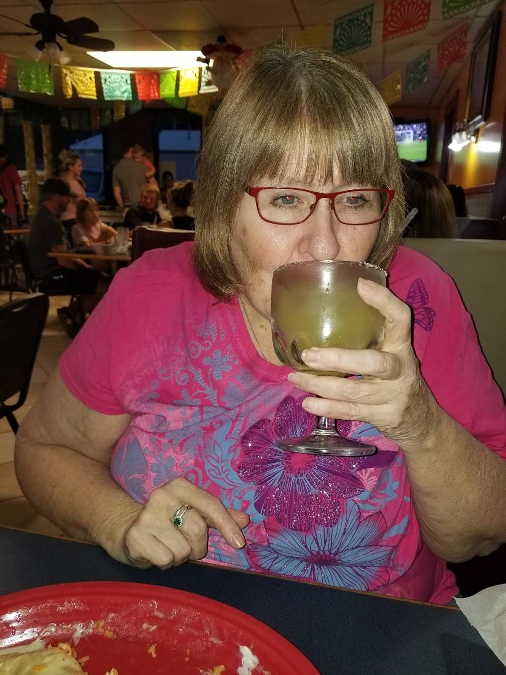 Charritos Plaza | restaurant | 202 E 10th St, Eudora, KS 66025, USA | 7856155095 OR +1 785-615-5095