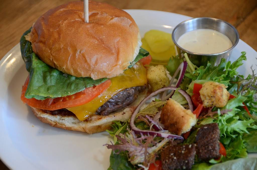 Kaffee 1858 & Public House | cafe | 7 Schiller St, Guttenberg, IA 52052, USA | 5632522553 OR +1 563-252-2553