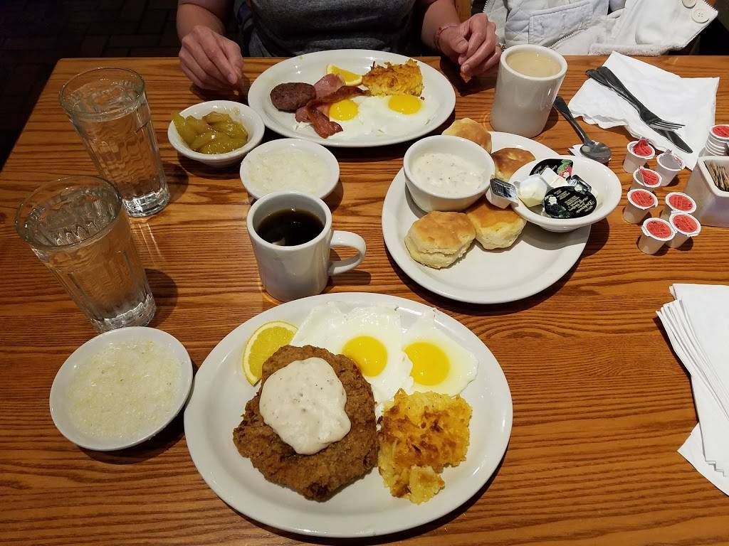 Cracker Barrel Old Country Store | restaurant | 3304 Clark Ln, Columbia, MO 65202, USA | 5734749977 OR +1 573-474-9977