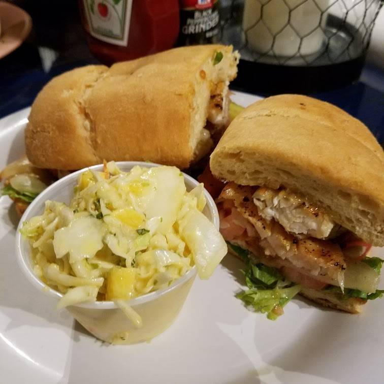 Breezers Tiki Bar | restaurant | 103800 Overseas Highway, MM 103.8, Key Largo, FL 33037, USA | 3054530000 OR +1 305-453-0000