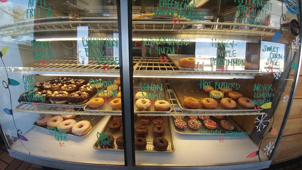 Welcome Chicken and Donuts | restaurant | 1535 E Buckeye Rd, Phoenix, AZ 85034, USA | 6022581655 OR +1 602-258-1655