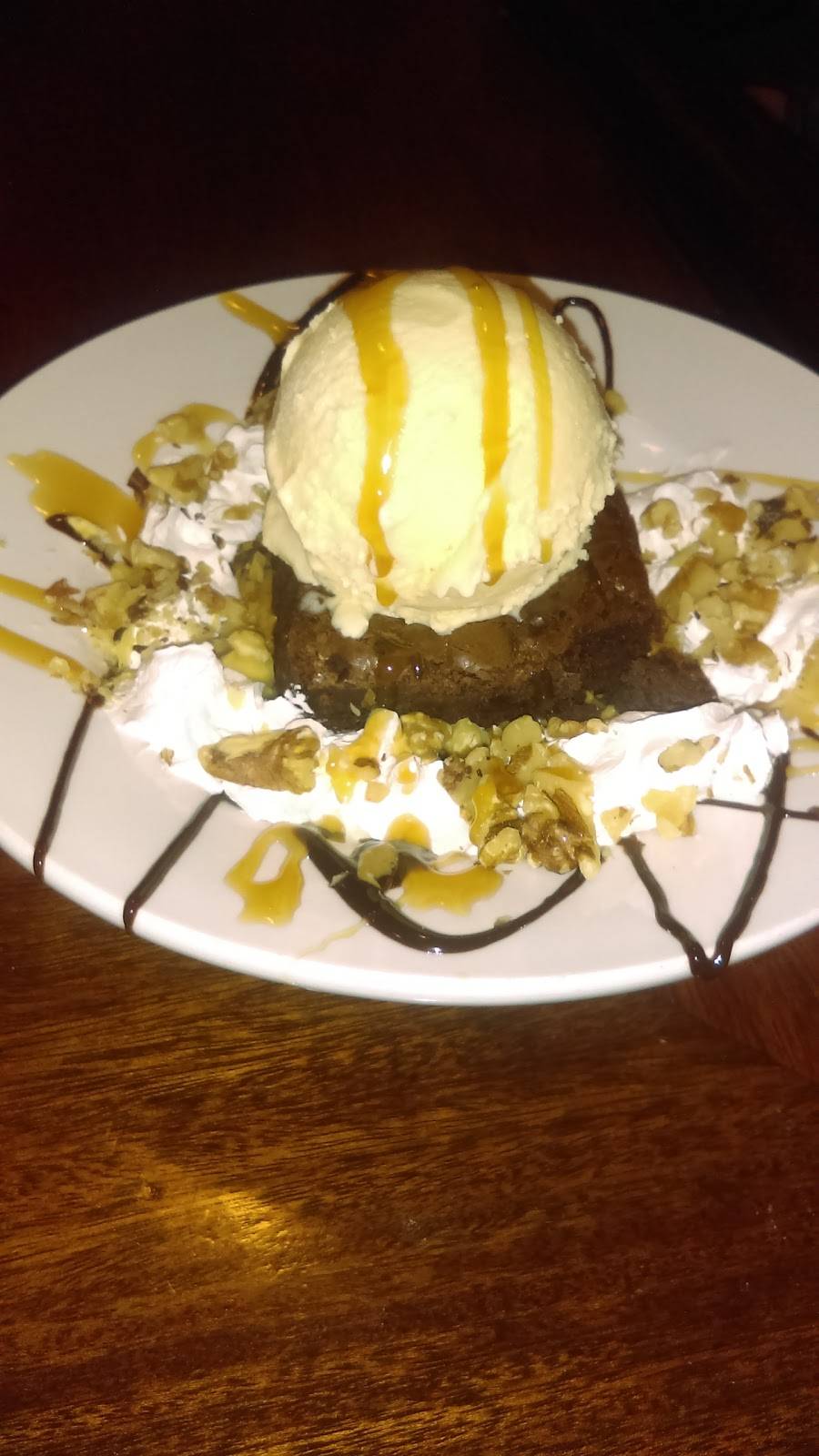 Academy Tavern | restaurant | 12800 Larchmere Blvd, Cleveland, OH 44120, USA | 2162291171 OR +1 216-229-1171