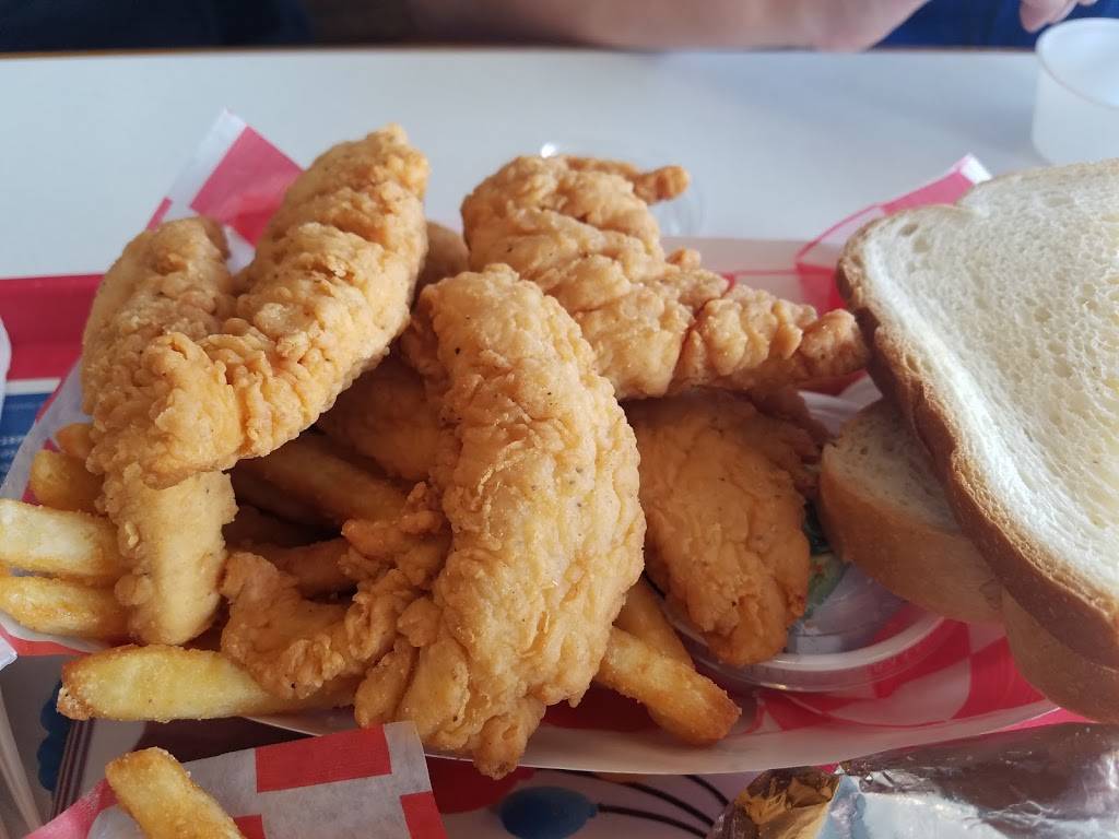 Dairy Queen | restaurant | 3210 W Broadway, Council Bluffs, IA 51501, USA | 7123223424 OR +1 712-322-3424