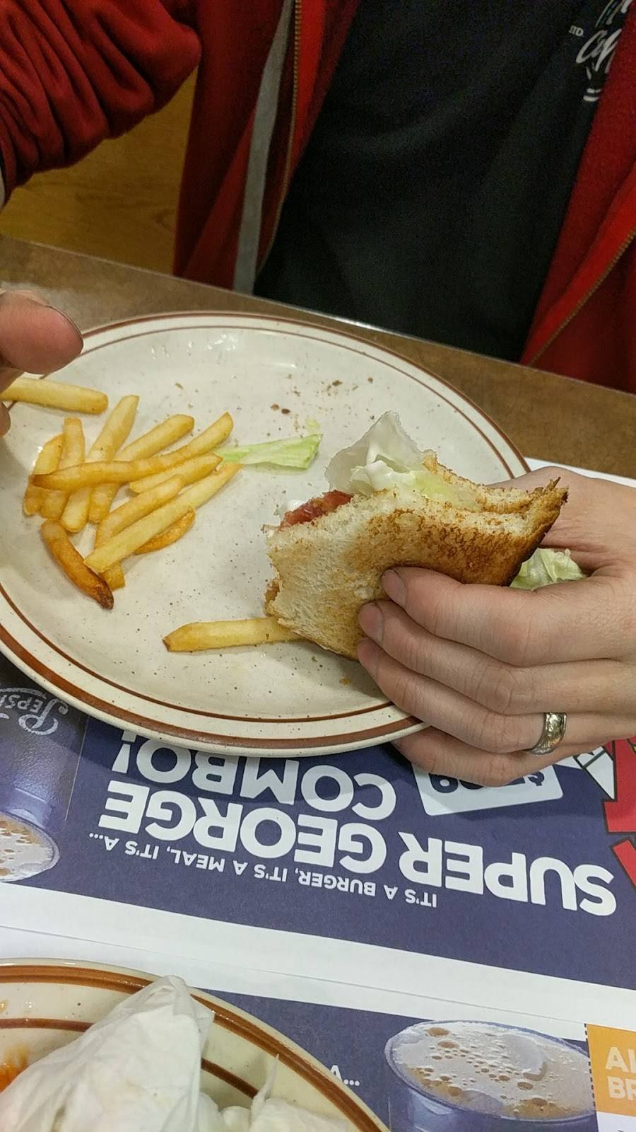 George Webb Restaurant - Douglas Ave | restaurant | 4555 Douglas Ave, Racine, WI 53402, USA | 2626391900 OR +1 262-639-1900