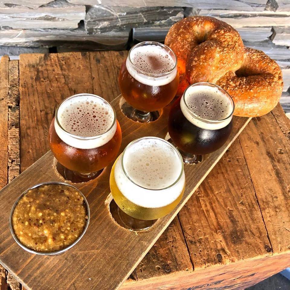 Fourpenny House | restaurant | 8323 La Mesa Blvd, La Mesa, CA 91942, USA | 6198258805 OR +1 619-825-8805