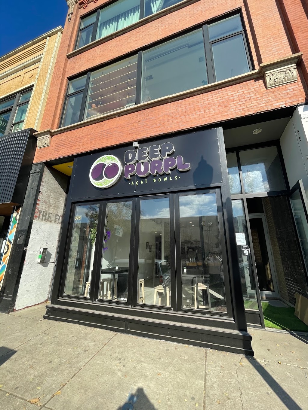 Deep Purpl - Acai Bowls | restaurant | 1375 N Milwaukee Ave, Chicago, IL 60622, USA | 3125045042 OR +1 312-504-5042
