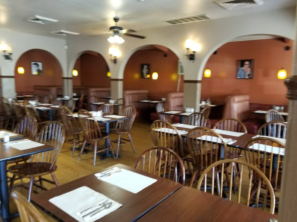 Georges Grill | restaurant | 480 Tres Pinos Rd, Hollister, CA 95023, USA | 8316359020 OR +1 831-635-9020