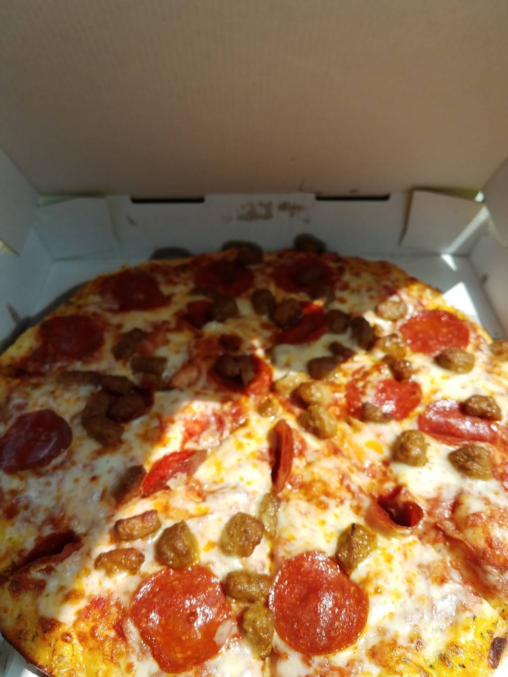 Hungry Howies Pizza | meal delivery | 5945 US-17, Davenport, FL 33837, USA | 8634245000 OR +1 863-424-5000