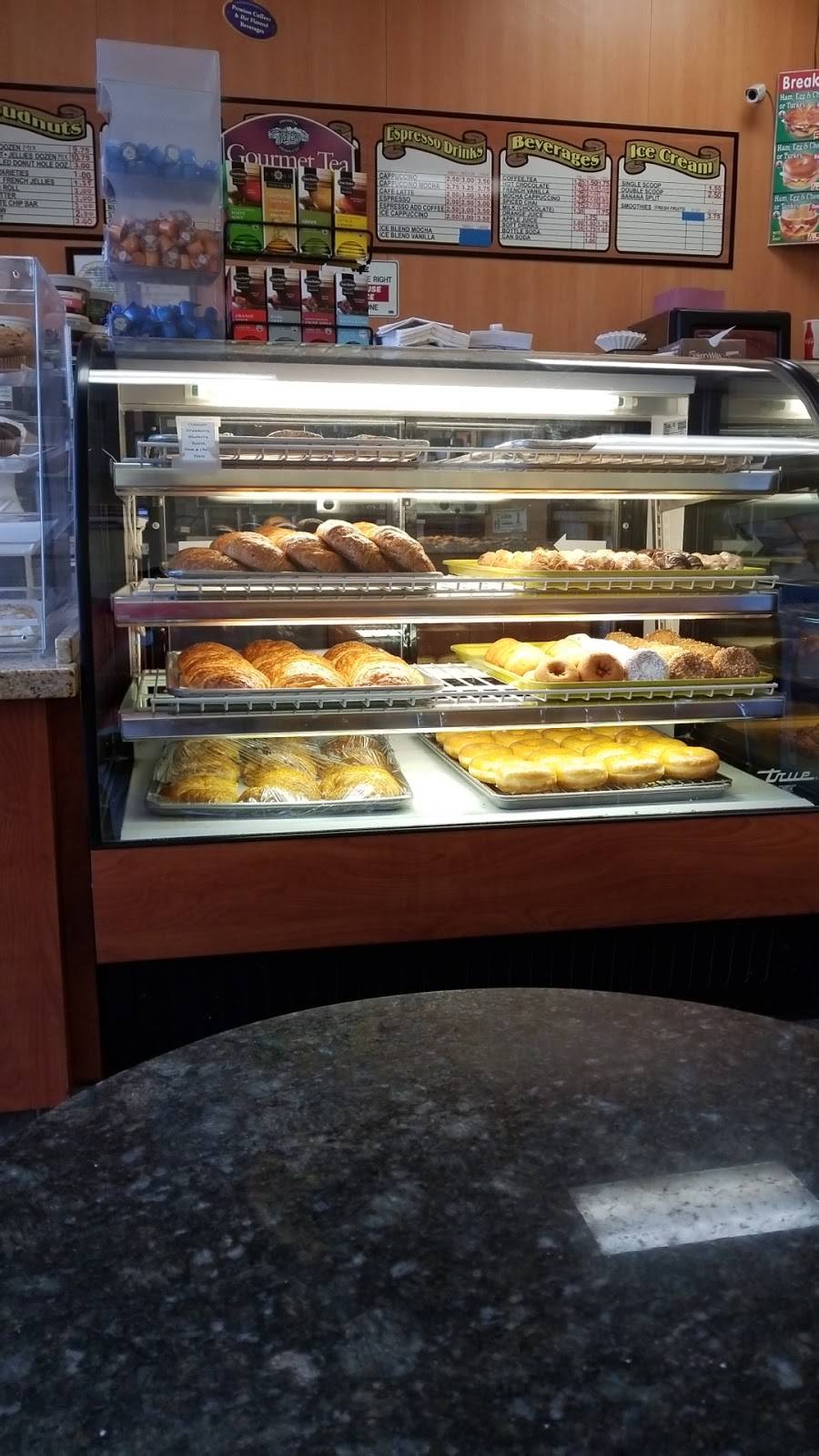 Spudnuts Donuts | bakery | 1710 E Channel Islands Blvd, Oxnard, CA 93033, USA | 8053852999 OR +1 805-385-2999