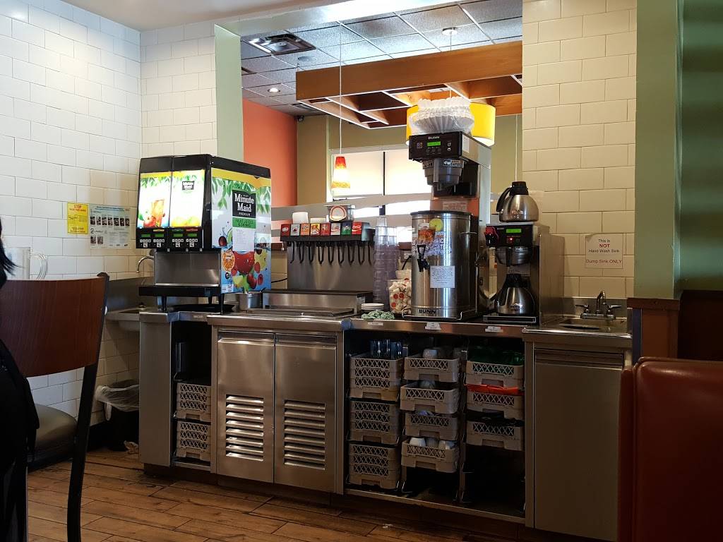 Dennys | restaurant | 8401 Westheimer Rd - Suite 190 Suite 190, Houston, TX 77063, USA | 8324337660 OR +1 832-433-7660