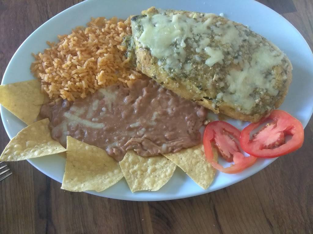 Ricos Tacos Antony | restaurant | 825 CA-18 Business, San Bernardino, CA 92405, USA | 9094439501 OR +1 909-443-9501