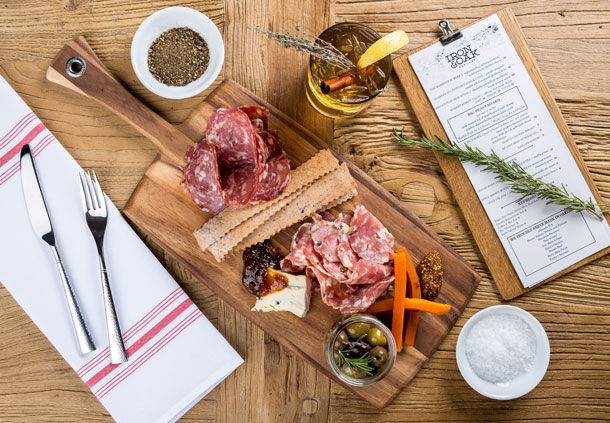 Iron & Oak | restaurant | 1001 Broadway, Oakland, CA 94607, USA | 5104514000 OR +1 510-451-4000