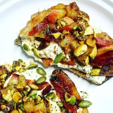 Liberty Rock Tavern | restaurant | 229 Bridgeport Ave, Milford, CT 06460, USA | 2032833485 OR +1 203-283-3485