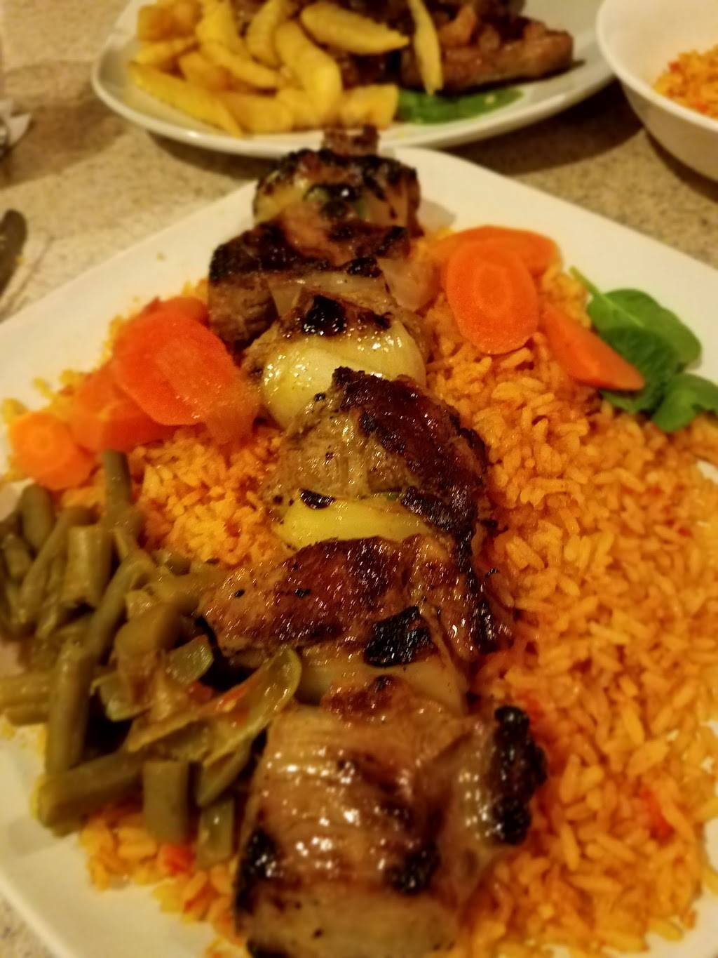 Steves House Restaurant | restaurant | 1265 Elm St, Manchester, NH 03101, USA | 6036695559 OR +1 603-669-5559