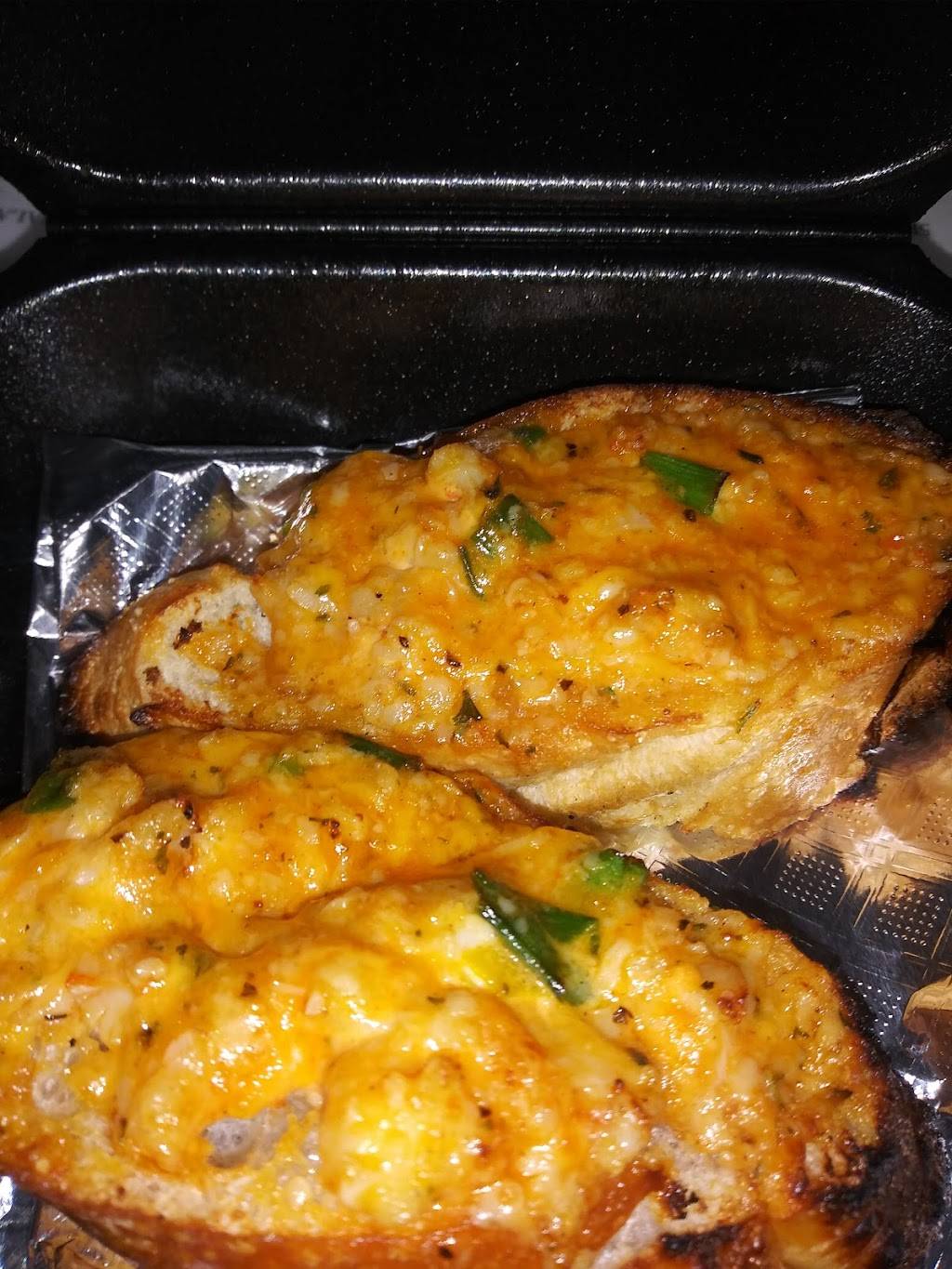 Zoesjaxin | restaurant | 5350 N State St, Jackson, MS 39206, USA | 7695725710 OR +1 769-572-5710