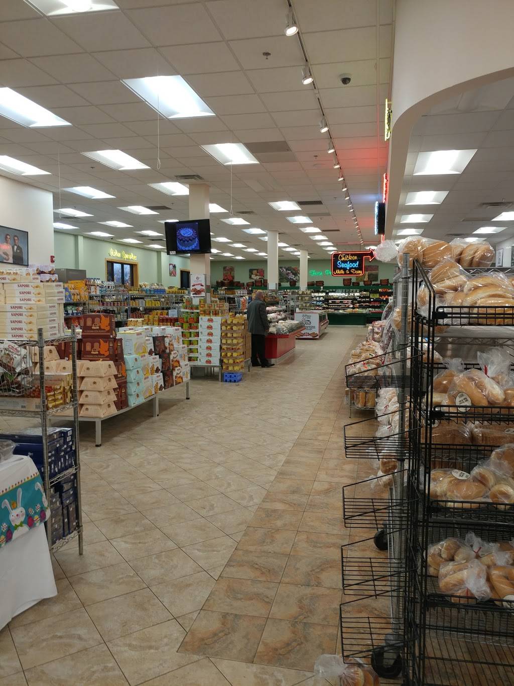 J. Pace & Son | restaurant | 190 Main St, Saugus, MA 01906, USA | 7812319599 OR +1 781-231-9599