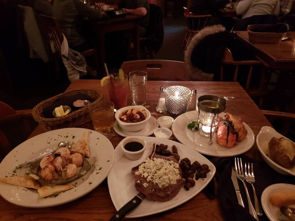 Jail House Restaurant | restaurant | 897 Pleasant Valley Rd, West Bend, WI 53095, USA | 2626759302 OR +1 262-675-9302