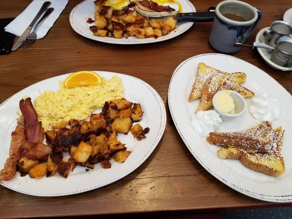 Early Harvest Diner | restaurant | 25 Broadway St, Wakefield, MA 01880, USA | 7812461975 OR +1 781-246-1975