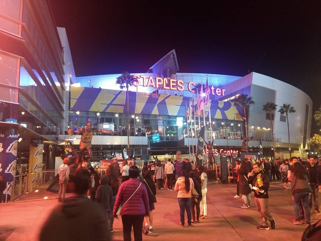 LudoBird | restaurant | 1111 S Figueroa St, Los Angeles, CA 90015, USA | 2137427100 OR +1 213-742-7100