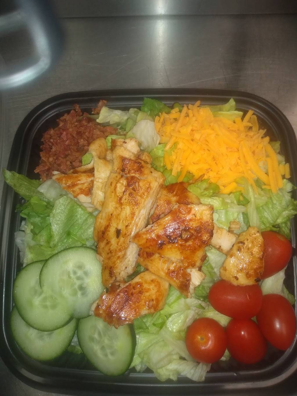 Jack in the Box | restaurant | 401 Blue Ravine Rd, Folsom, CA 95630, USA | 9169832107 OR +1 916-983-2107