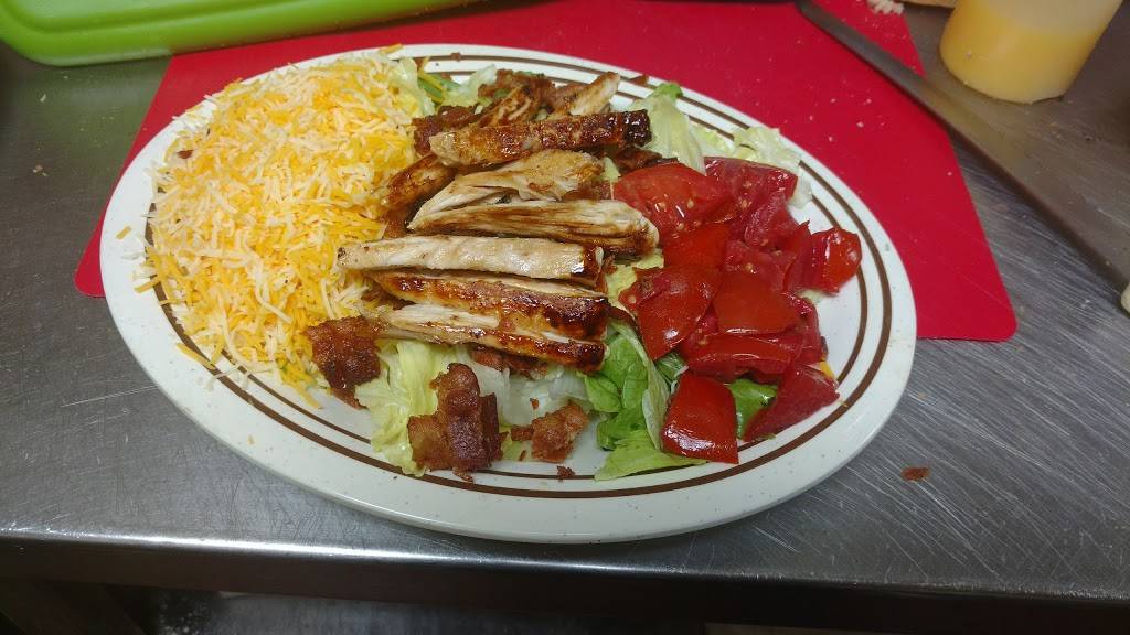 Traditions Family Restaurant | restaurant | 11500 Alexandria Pike, Alexandria, KY 41001, USA | 8596353663 OR +1 859-635-3663