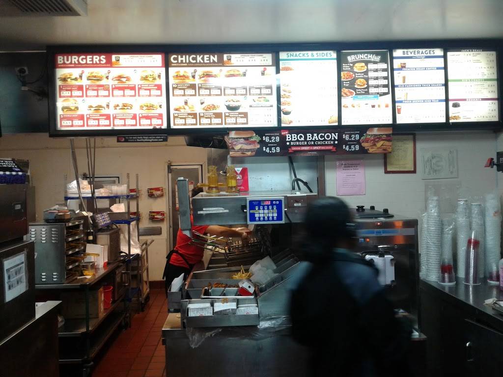Jack in the Box | restaurant | 17550 Hesperian Blvd, San Lorenzo, CA 94580, USA | 5104812697 OR +1 510-481-2697