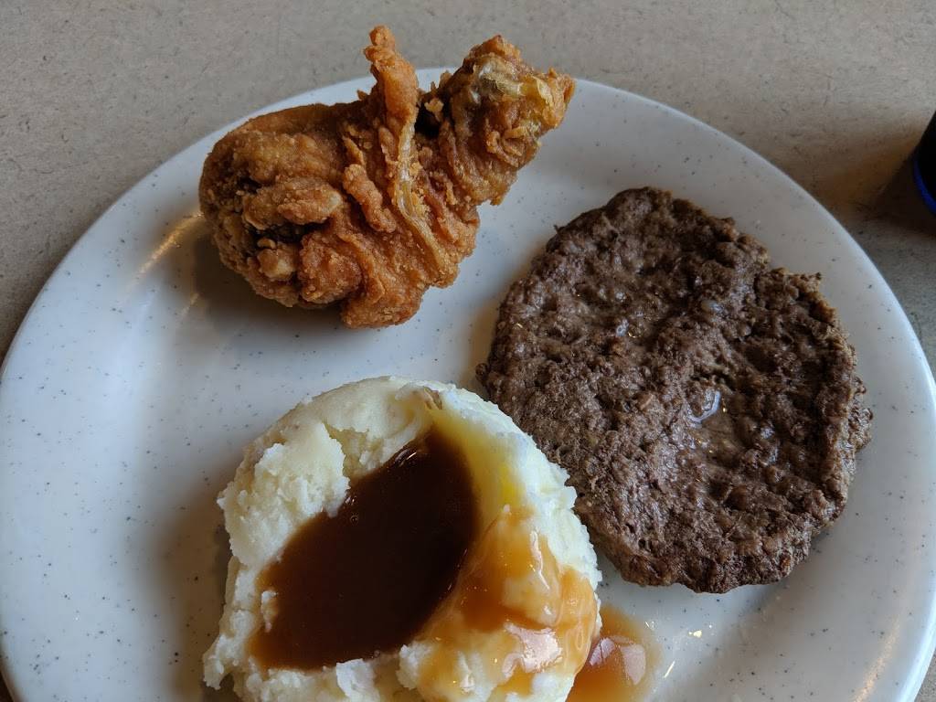 Ourrs Family Dining | restaurant | 1606 S Georgetown St, Wichita, KS 67218, USA | 3169272191 OR +1 316-927-2191