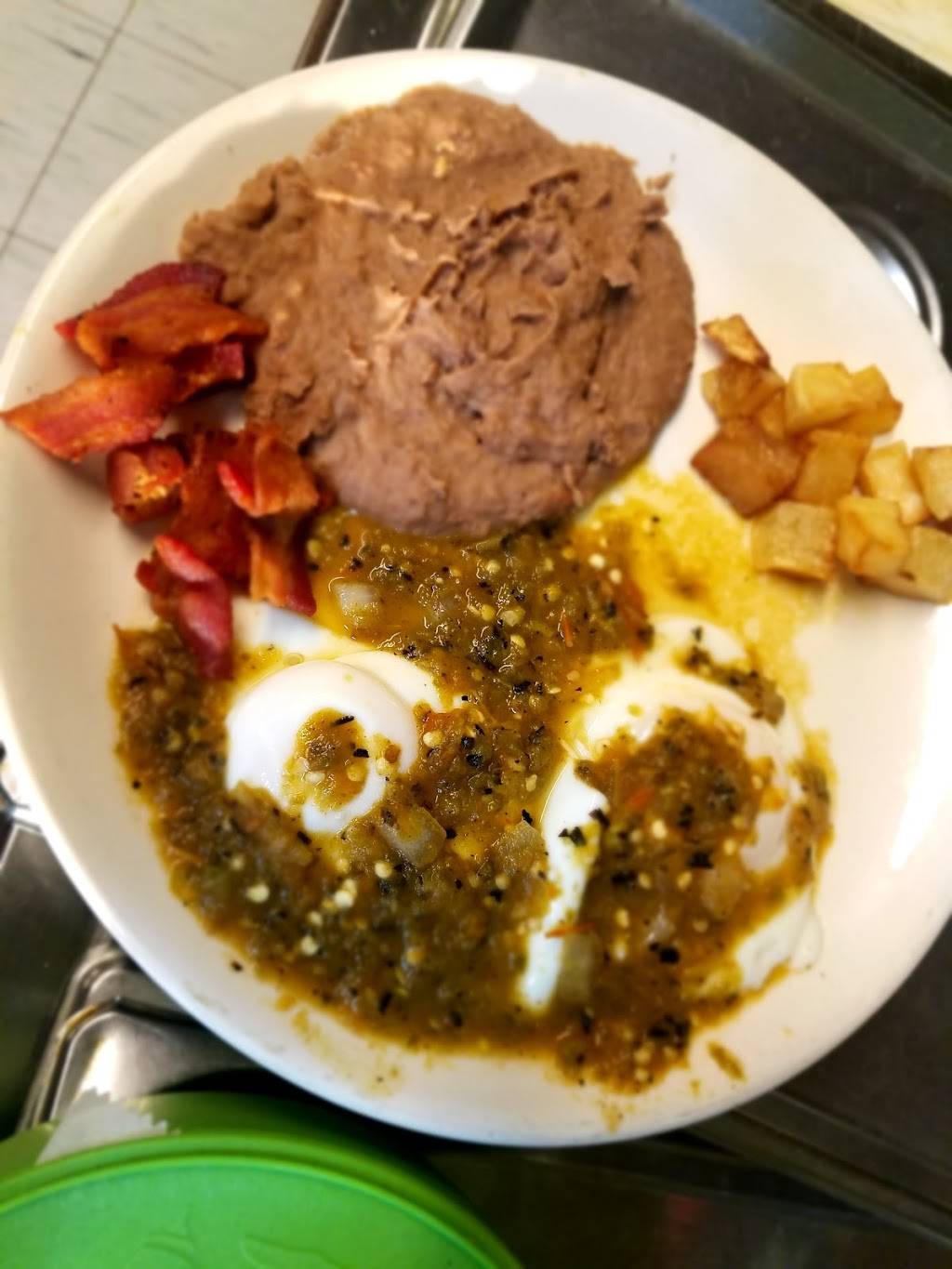 Zaragozas Mexican Restaurant | restaurant | 139 Brazosport Blvd N, Clute, TX 77531, USA | 9792654961 OR +1 979-265-4961