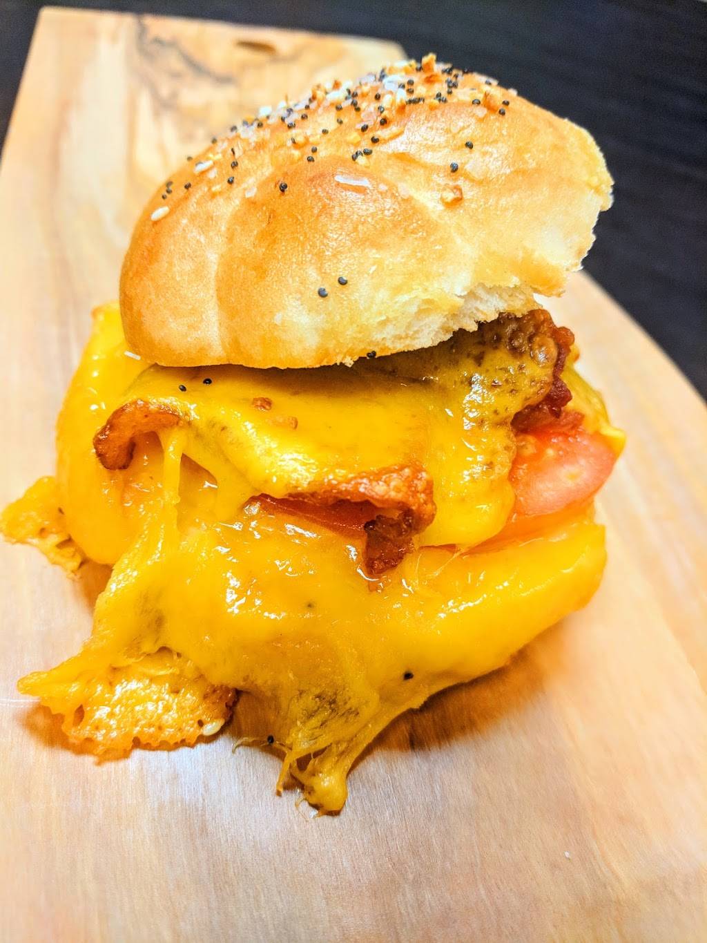 Boomtown Sliders | restaurant | 3308 Chili Ave, Rochester, NY 14624, USA | 5856852156 OR +1 585-685-2156