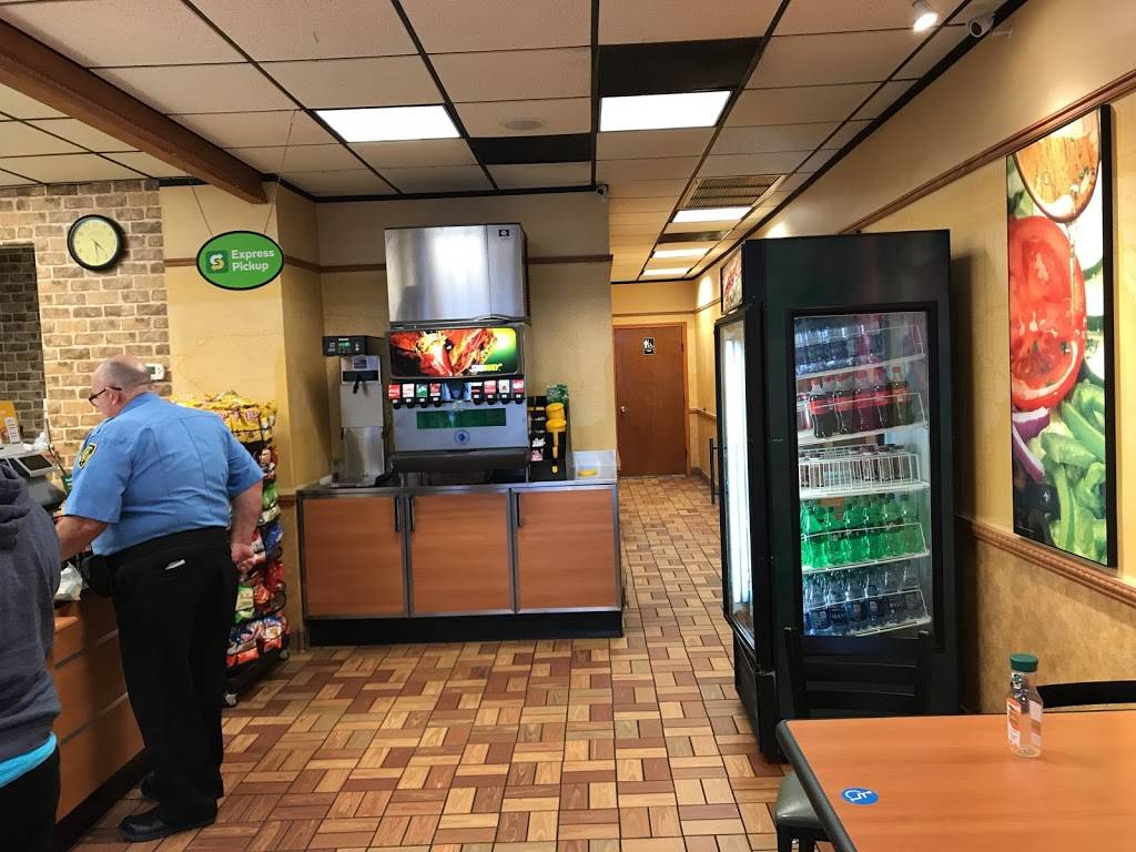 Subway Restaurants | restaurant | 13127 Veterans Memorial Dr, Houston, TX 77014, USA | 2815376960 OR +1 281-537-6960