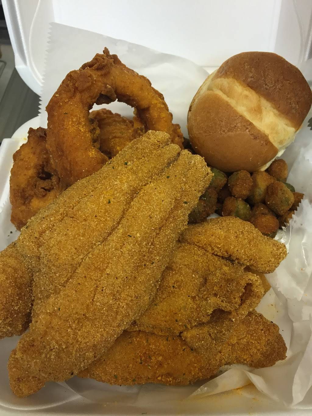 Kingdom Wings, Horn Lake | restaurant | 5842 Goodman Rd, Horn Lake, MS 38637, USA | 6627813331 OR +1 662-781-3331