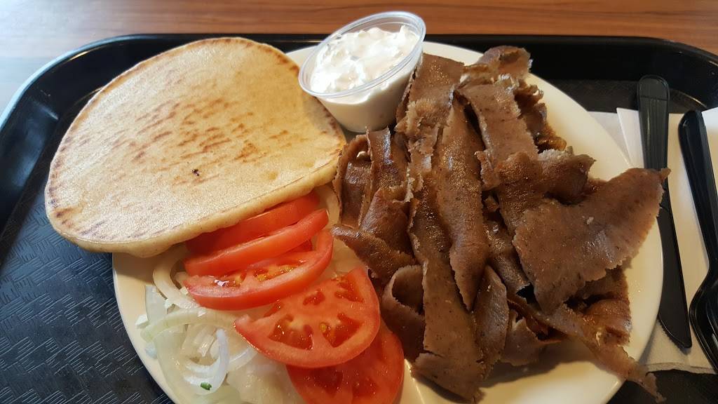 Nicks Red Hots Aurora | restaurant | 4408 E New York St, Aurora, IL 60504, USA | 6305858900 OR +1 630-585-8900