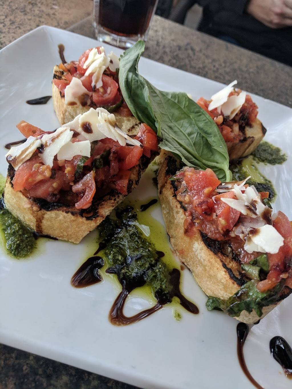 Ugo Cafe | meal delivery | 3865 Cardiff Ave, Culver City, CA 90232, USA | 3102041222 OR +1 310-204-1222