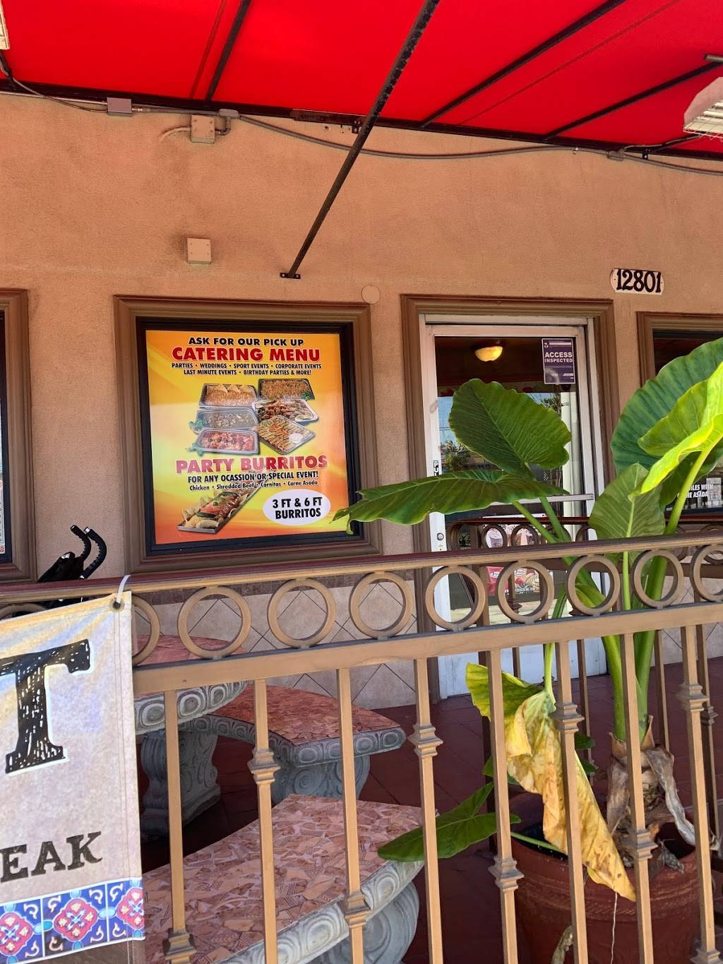 Lucky Guys | restaurant | 12801 Bellflower Blvd, Downey, CA 90242, USA | 5628033036 OR +1 562-803-3036