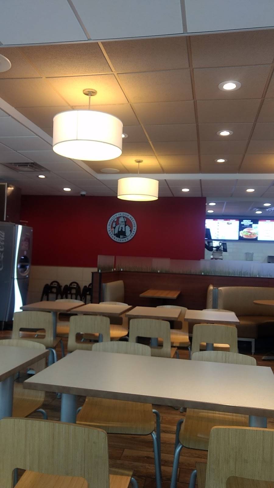 Wendys | restaurant | 368 US 70 W, Marion, NC 28752, USA | 8286525370 OR +1 828-652-5370