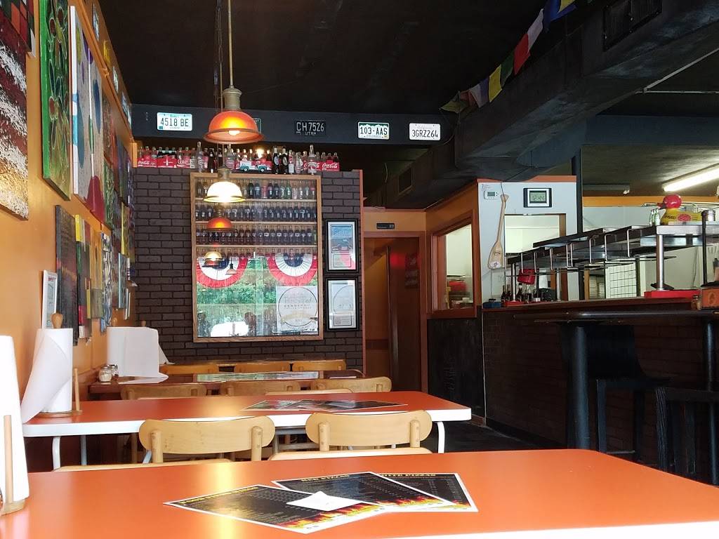 The Rolling Tomato | meal takeaway | 505 Long Hill Rd, Groton, CT 06340, USA | 8604459663 OR +1 860-445-9663