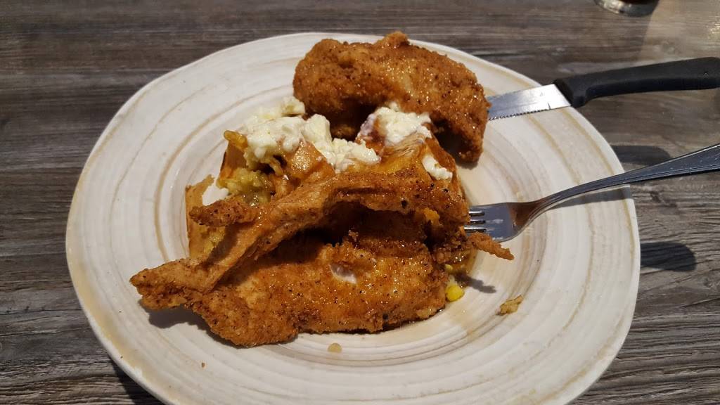 Pages Okra Grill | restaurant | 302 Coleman Blvd, Mt Pleasant, SC 29464, USA | 8438813333 OR +1 843-881-3333